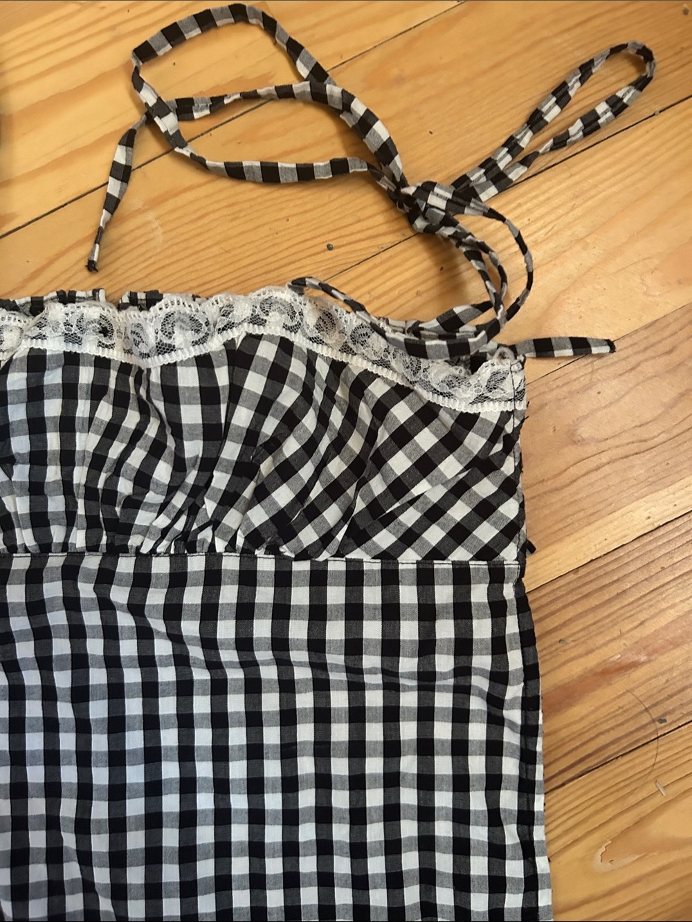 Kimchi Blue Black & White Gingham Smocked Crop Top - Picture 3 of 4
